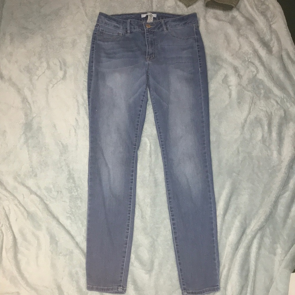 Skinny jeans